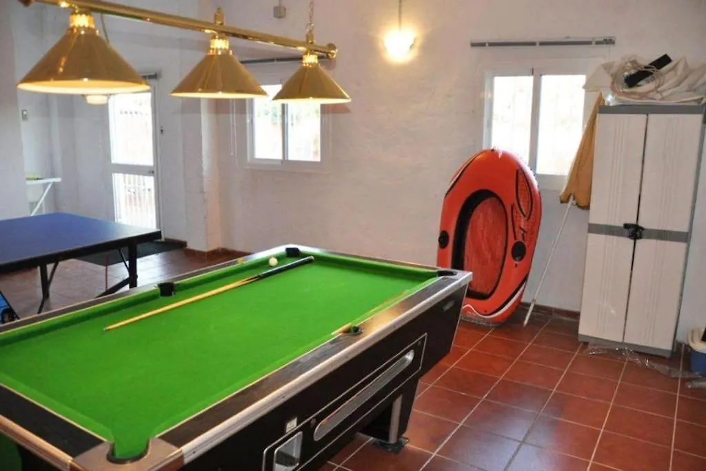 5 Bedroom Villa To Rent In La Sierrezuela, Mijas Μάλαγα